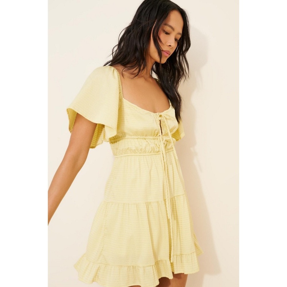 Line & Dot Karlie Yellow Seersucker Smocked Tiered Ruffle Mini Dress Small